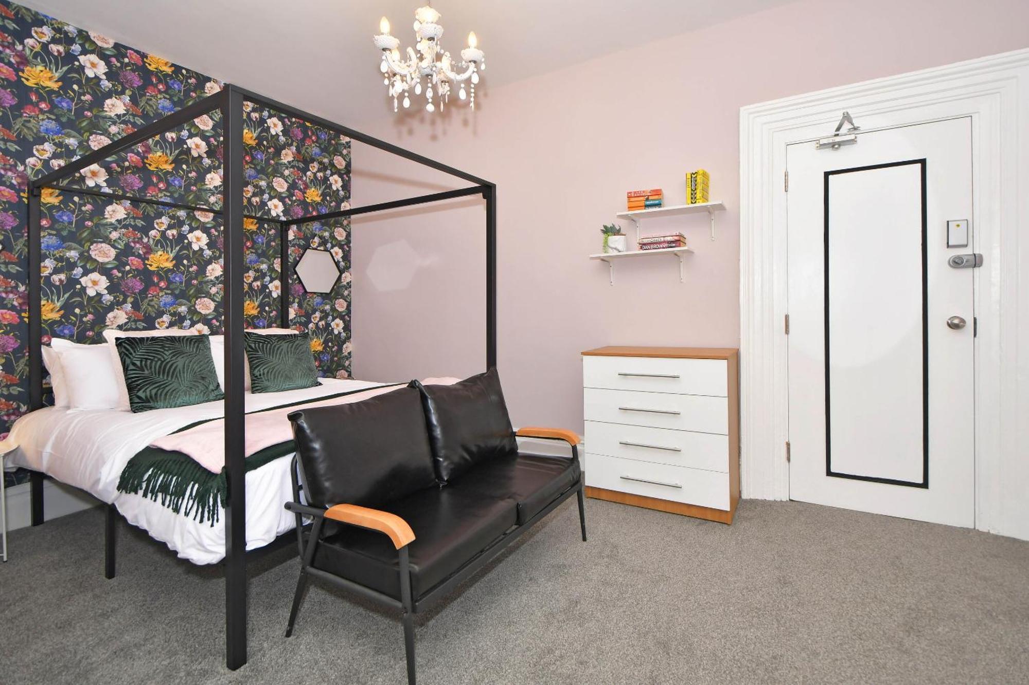 One Battison - Affordable Rooms, Suites & Studios In Stoke On Trent Kültér fotó